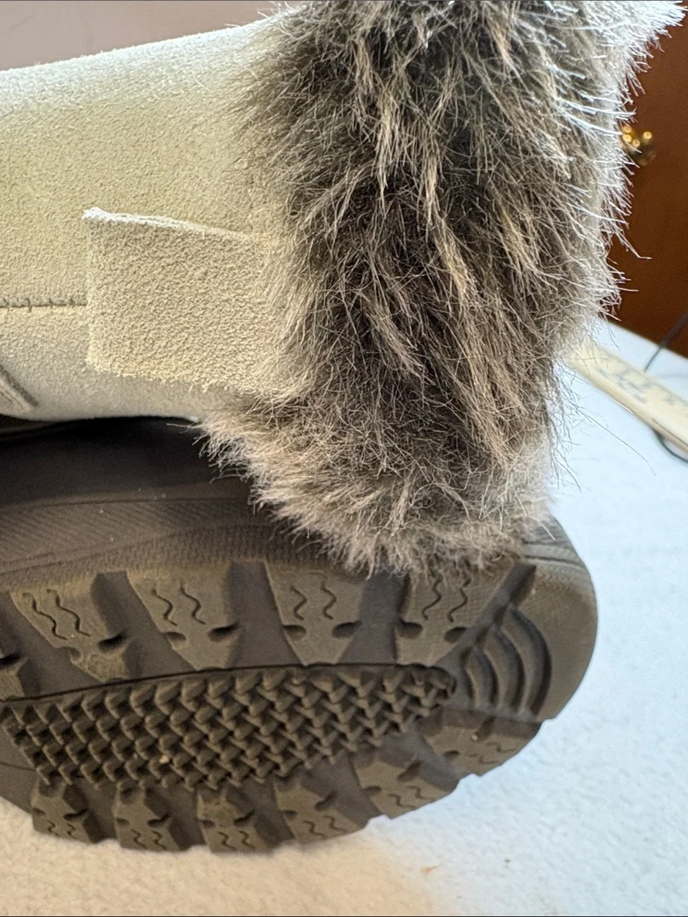 Field & Stream Women's Tan and Brown Lace-Up Winter Boots with Faux Fur Cuff